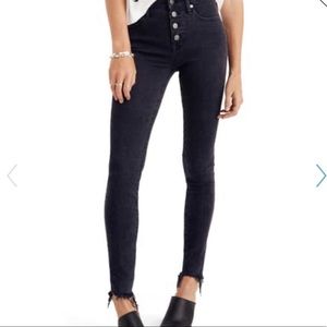 Madewell 9" high-rise skinny jeans in berkeley black: button-through edition